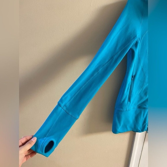 Lululemon asana Blue Zip-Up Jacket Sz 2 - Picture 5 of 8